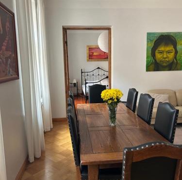 Charming Flat in Design District
