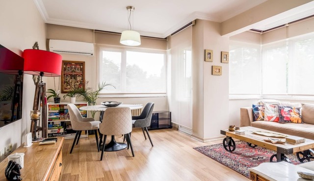 Charming Flat w Balcony 5 min to Zorlu Center