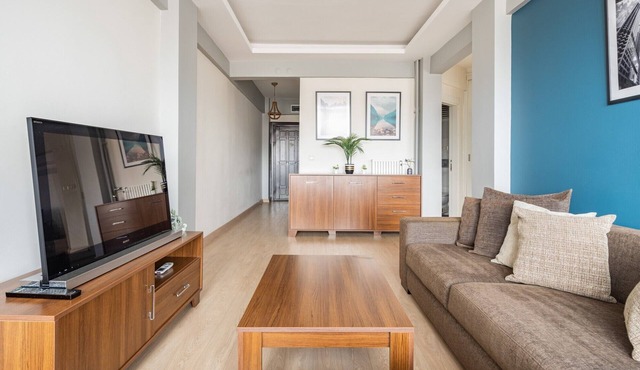 Charming Flat with Bosphorus View in Besiktas