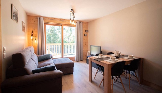 Charming 1-bedroom apartment with parking in Valmorel