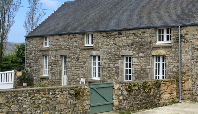 Charming longère in the countryside 3 km from the sea
