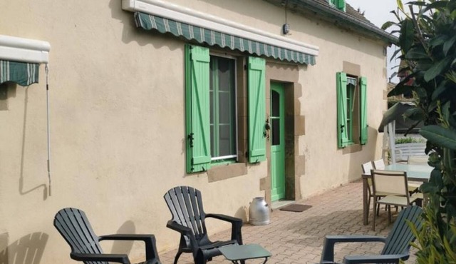 Charming farmhouse with enclosed garden - Pets allowed
