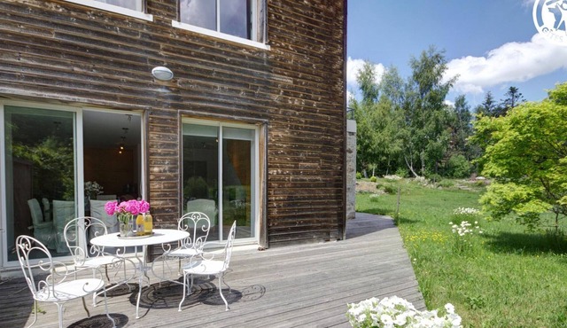 Charming Cottage with Private Terrace - Saint-Genest-Malifaux