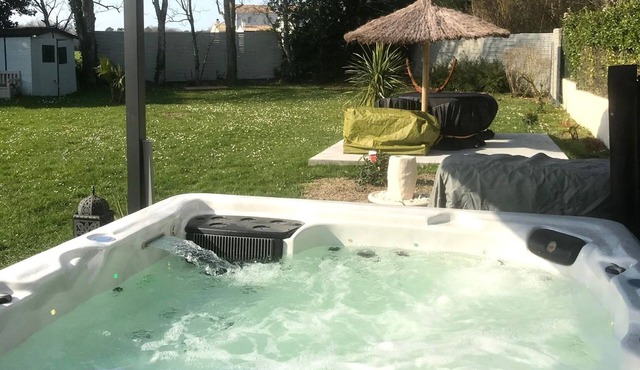 CHARMING HOUSE 4****MT with SPA 10 mn from ROYAN town center and beaches