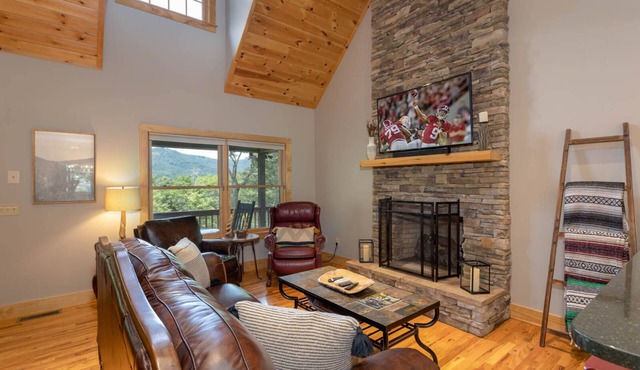 Charming Home near Downtown