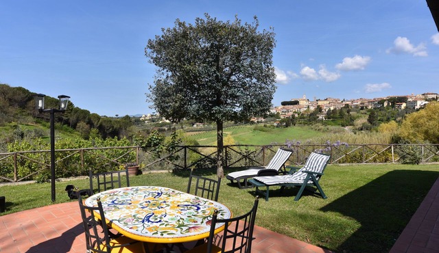 charming house for 4 persons with wifi, dishwasher and washing maschine