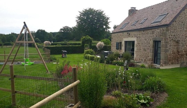 Charming house with pool and sauna in Normandy