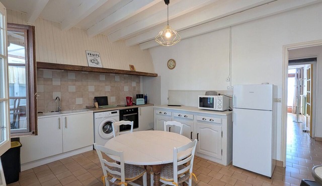 Charming house with enclosed garden - 5 guests