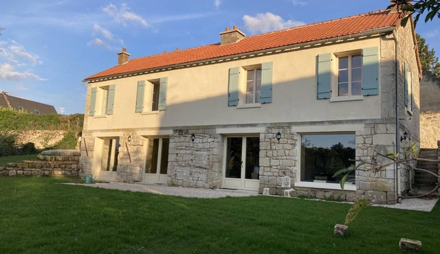 Charming house with garden, pets welcome and parking near Soissons