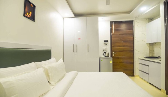 Charming Indo-Korean Suite w/Gym & Home Comforts