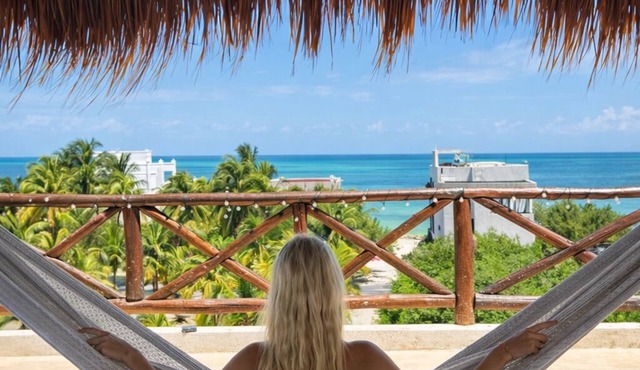 Charming Island Escape Steps from the Beach Tranquil Stay in Holbox Mexico