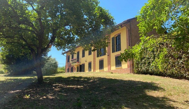 Charming Italian house in Cantarana for 6 guests, 3 bedrooms.