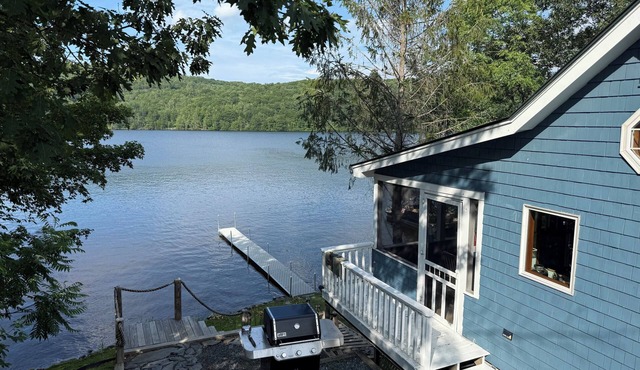 Charming Lakefront Cottage on Lake Mascoma