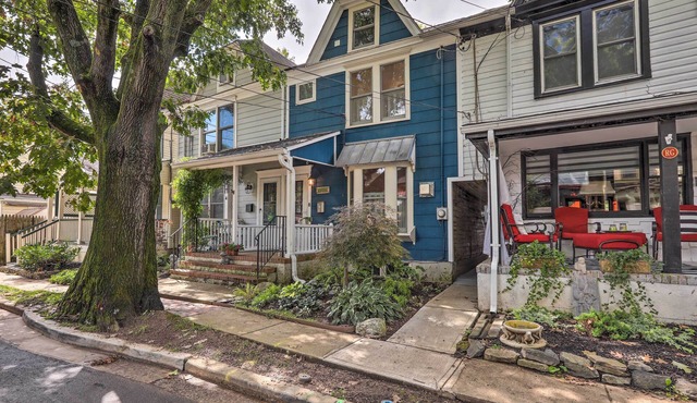 Charming Lambertville Retreat - 1 Mi to River!