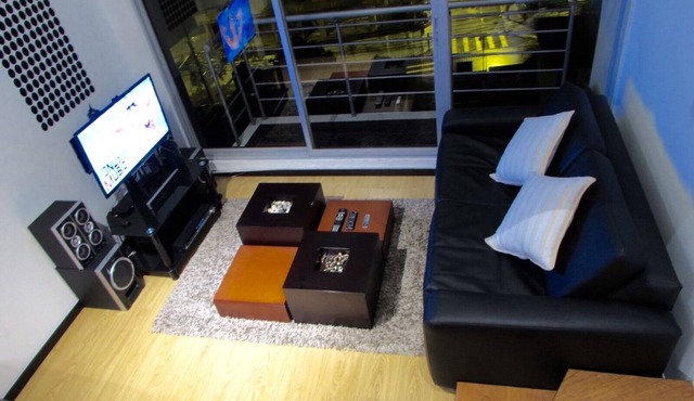 Charming Luxury Loft - Secure and stylish near Plaza Foch