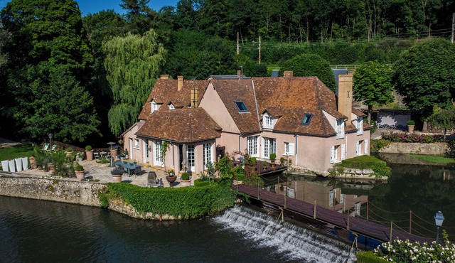 Charming mill 1 hour from Paris and 10 minutes from Chartres - Ideal for families and friends