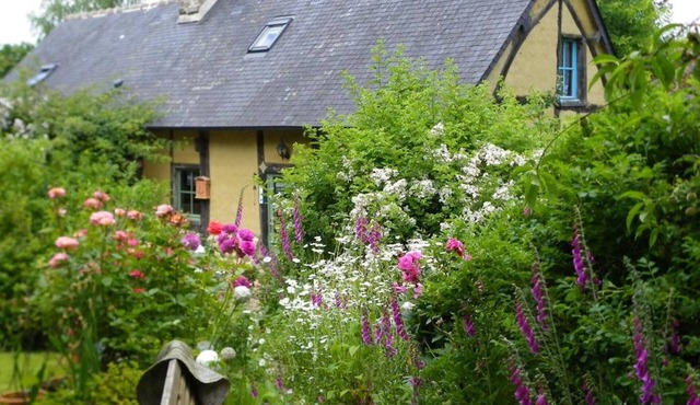 Charming Norman house with garden and WiFi