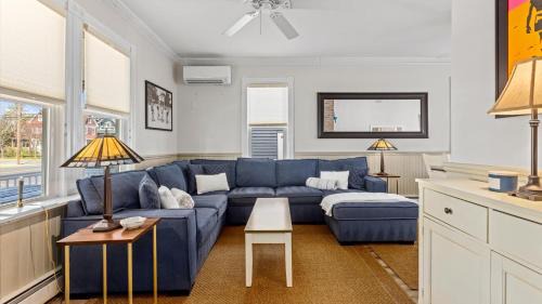 Charming North End OC Beach House 4BR 3BA