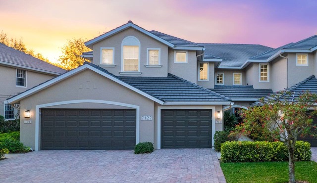 Charming North Naples Condo in Gated Community - 5 min from beach