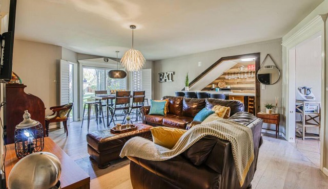 Charming Oasis Apartment