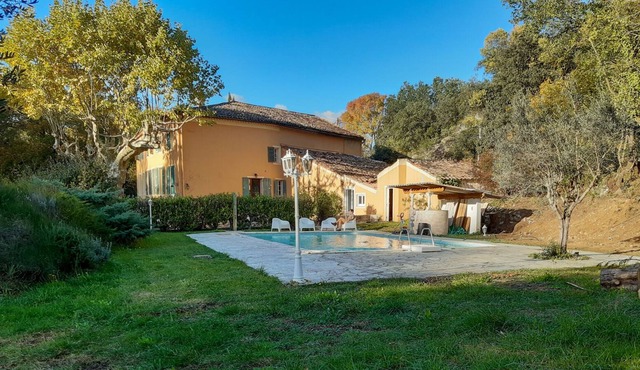 charming old house ideal for large families or groups of friends