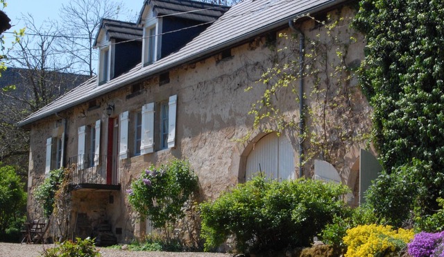 Charming Renovated Farmhouse in Rural Burgundy