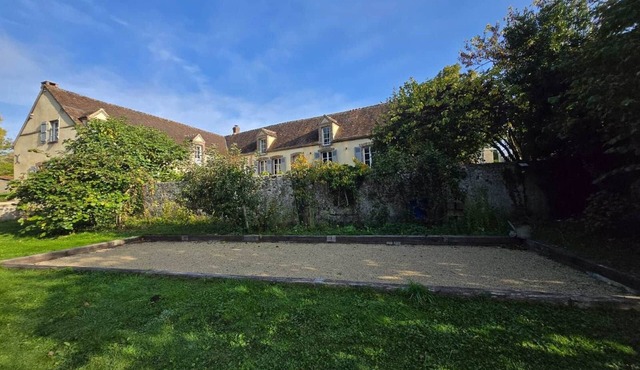 Charming renovation, nature, pond, authenticity
