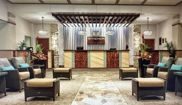 Charming resort in Hawaii Waikiki Beach Walk- One bedroom Upper Level