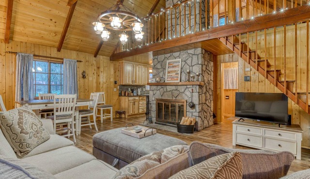 Charming, riverfront cabin with fireplace - dog-friendly
