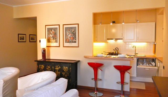 Charming romantic apartment in an ancient villa in Bellagio, close to lakeshore