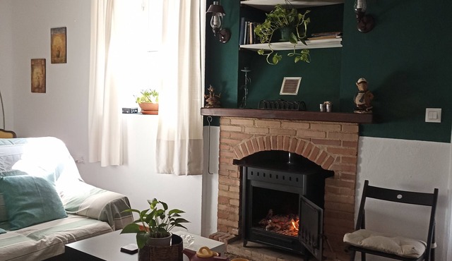 Charming Rural House in Fuentes de León. Culture, nature, fun.