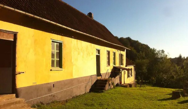 Charming Rustic 2 bedroom annex cottage