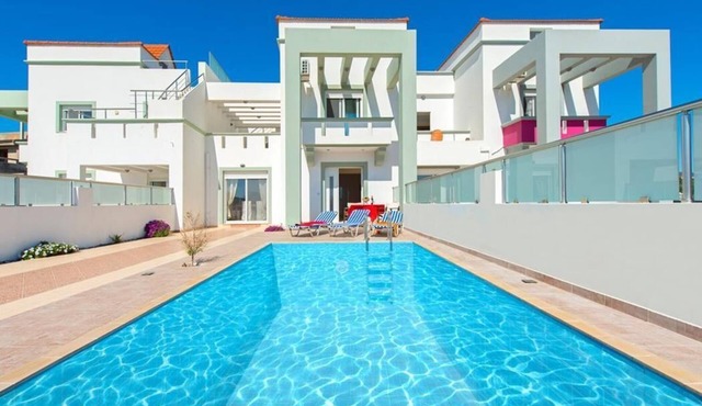 Charming Seaside Villa in South Rhodes (Blue Pearl)