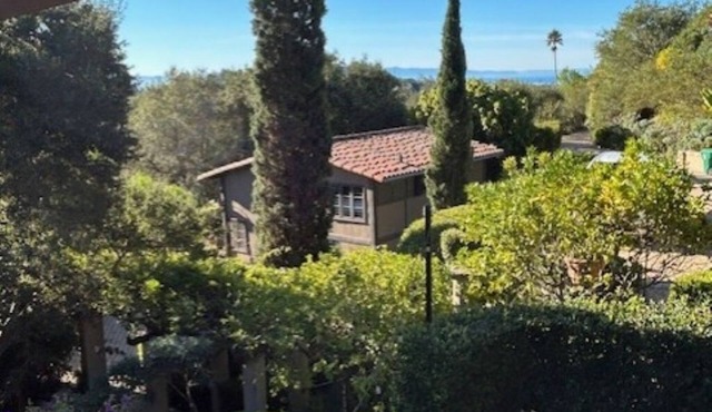 Charming, secluded Santa Barbara 1BR Casita with Kitchen + 4-Bunk Tent/Yurt