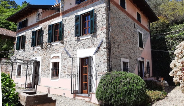 Charming stone haven, stunning sea view, SPA, hiking&MTB paradise, Alassio hill