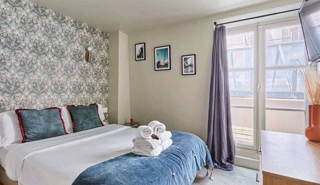 Charming Studio Center of Paris