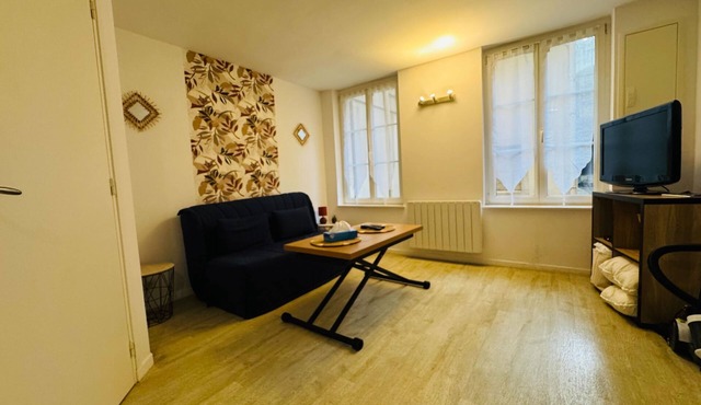 Charming studio close to the Château de Caen