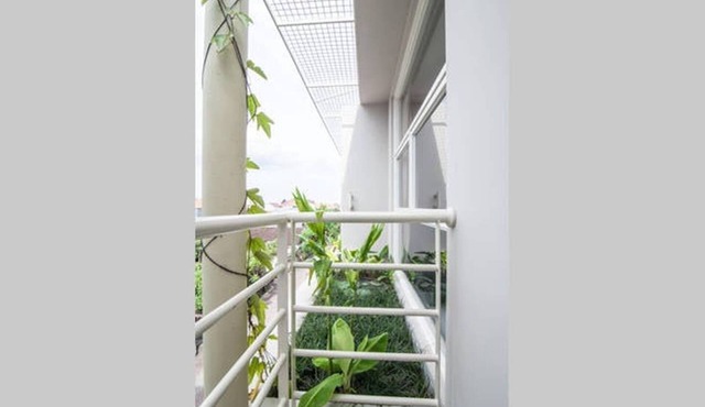 Charming studio in Central Point E