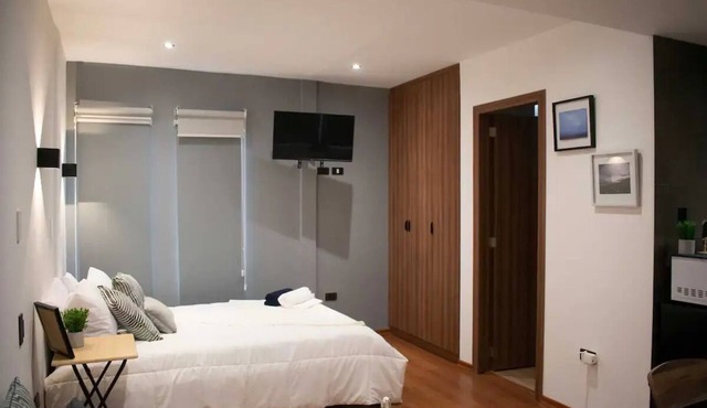 Charming studio in enchanting Quito with WiFi access