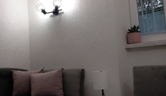 Charming studio in lovely Beograd with AC and WiFi. Enjoy your stay.