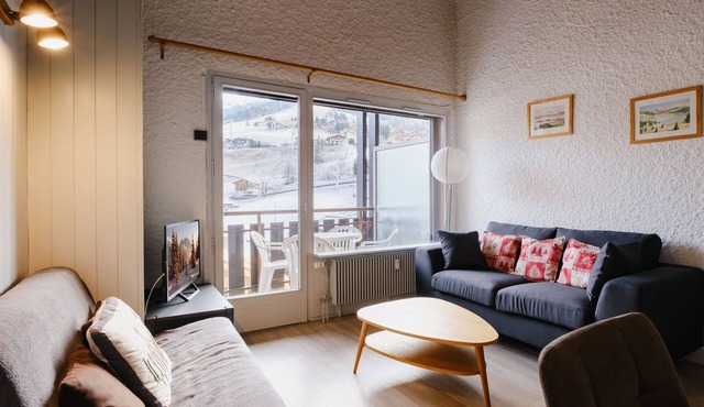 Charming studio near slopes, pets allowed