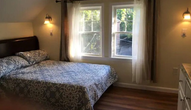 Charming Studio