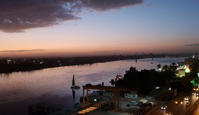 Charming sunset,with Panoramic Nile view and pyramid view.