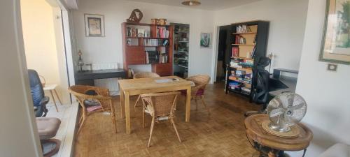Charming T3 with balcony and view