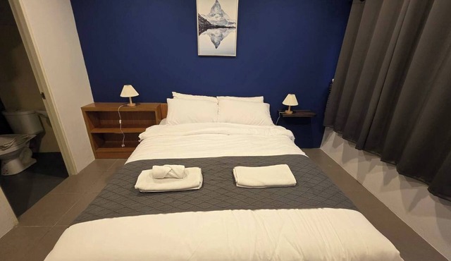 Charming 1-Bedroom Apartment in Chiang Mai's Heart