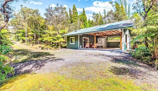 Charming tiny home w/heated floors 5 min from Volcanoes National Park entrance