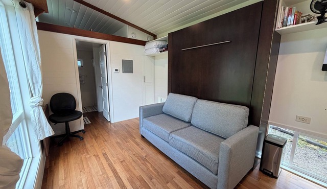 Charming Tiny House Retreat