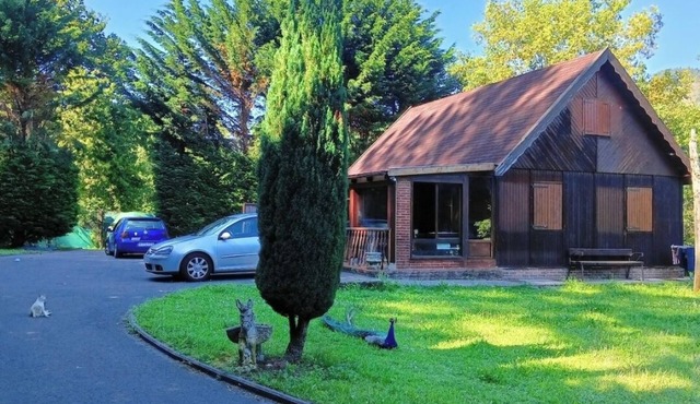 Charming Tyrolean cottage with private pool and mountain views nearby