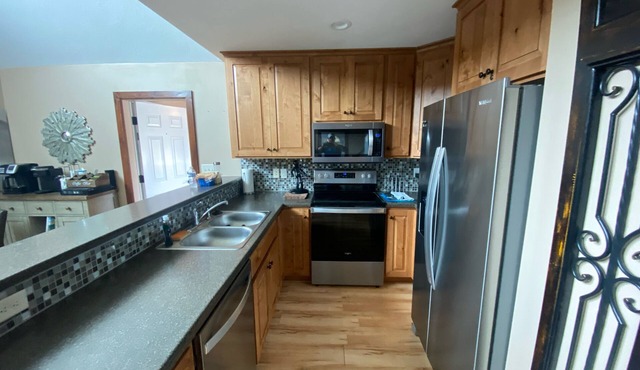 Charming upscale vacation cottage on the pond in the Bridges Bay Resort property