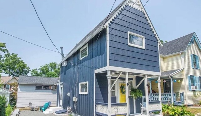 Charming 2-bedroom house with AC, WiFi in delightful Parsippany-Troy Hills